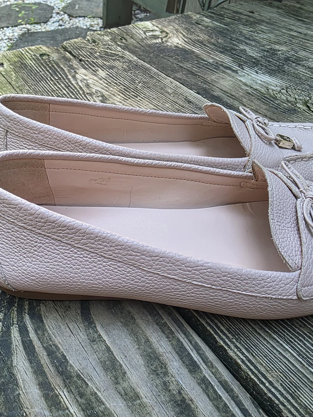 Kate Spade Cheshire Tie Moccasin Loafers Pink Pebble Leather Size 7B